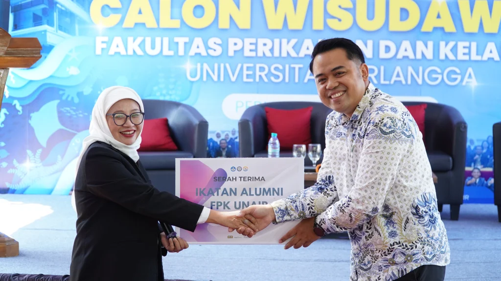 Bawa Semangat “Macan Perikanan”, FPK UNAIR Lepas Generasi Baru Alumni