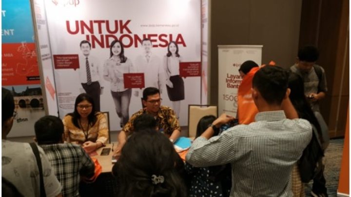 Foto kembali ke tanah air (2)